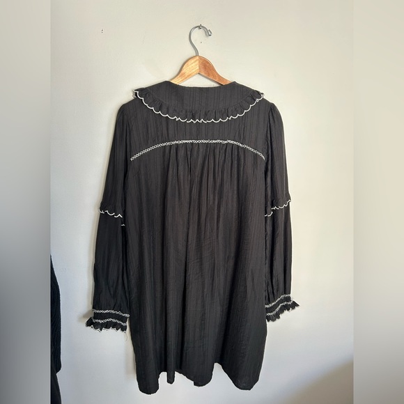 Black Dress with White Embroidery - Picture 2 of 2